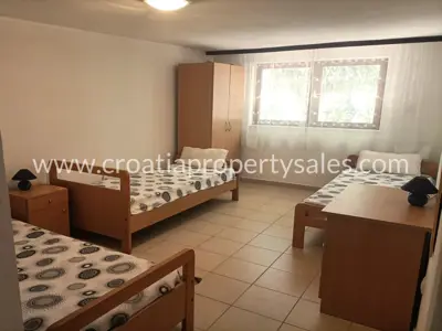Kuća, Hvar, 185 m², 375 000 € - 5