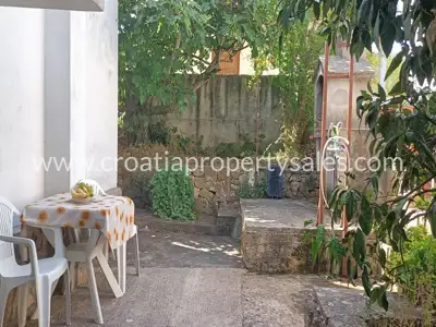 Kuća, Hvar, 185 m², 375 000 € - 3