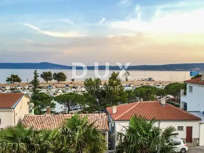 Haus zum Kauf in Crikvenica, 650 m²