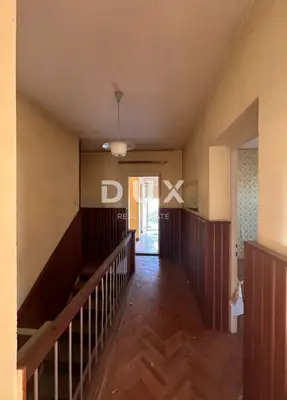 Haus zum Kauf in Crikvenica, 650 m² - 18