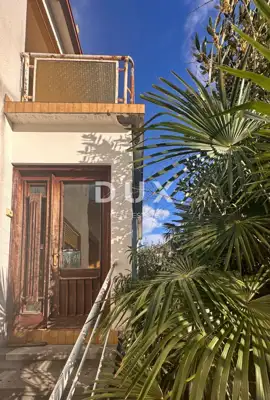Haus zum Kauf in Crikvenica, 650 m² - 4