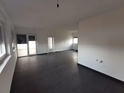 Novi stan s bazenom i krovnom terasom - Belafuža, Zadar - 7