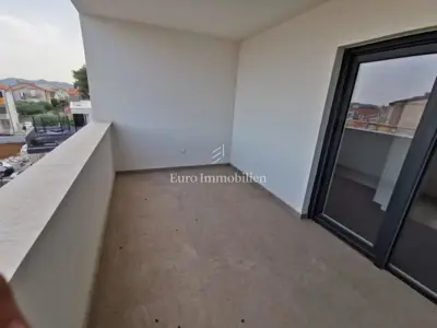 Novi stan s bazenom i krovnom terasom - Belafuža, Zadar - 6