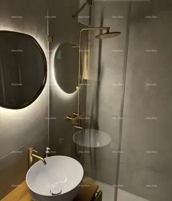 Prodajem adaptiranu i novouređenu garsonijeru u Novigradu, 350 m od mora - 7