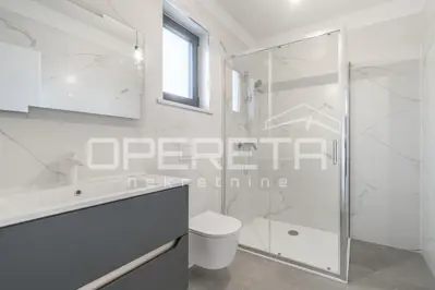 Haus 124 m², Marčana - ruhige Lage am Pool - 12