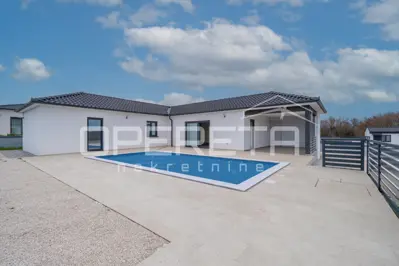 Haus 124 m², Marčana - ruhige Lage am Pool - 15