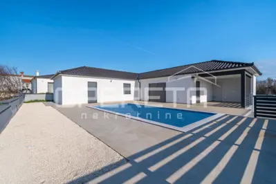House for sale in Marčana, 124 m²