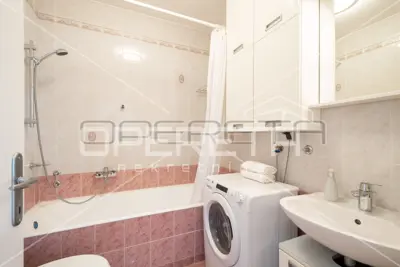 Wohnung zum Kauf in Cvjetno naselje, 72 m² - 8