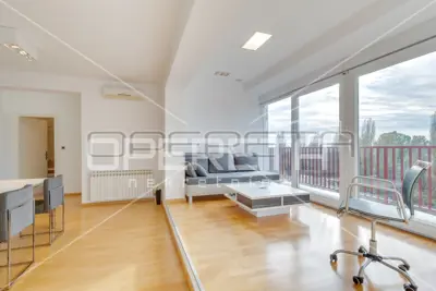 Wohnung zum Kauf in Cvjetno naselje, 72 m² - 5