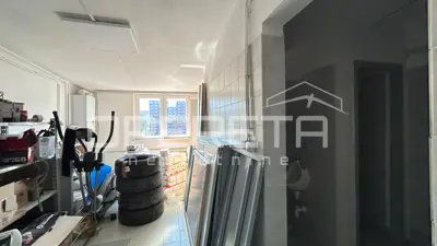 Gewerbeimmobilie zum Kauf in Anindol, 1050 m² - 12