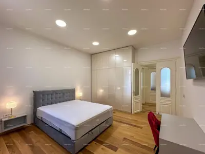 Apartment 85 m², Pula Center, next to the city market - 11