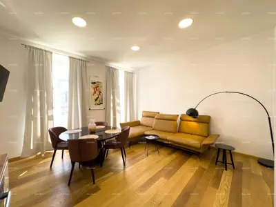 Apartment 85 m², Pula Center, next to the city market - 9