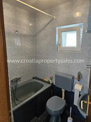 House 120 m², Trogir - quiet location on Čiovo - 11