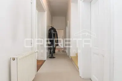 Haus zum Kauf in Centar, 250 m² - 18