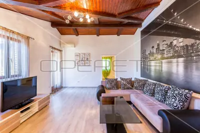 Istra, Ližnjan, Wohnung im 1. Stock mit Pool, 3 Schlafzimmer, ausgezeichnete Lage - 3