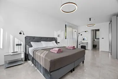 Fažana - luxuriöse Villa mit Innenpool, 300 m vom Meer entfernt! - 13