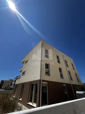 Penthouse 57 m², Bili brig, krovna terasa i pogled na more - 6