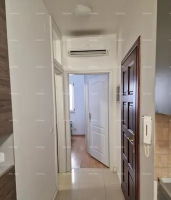 Stan u Novigradu, centar - 200 m od mora - 13