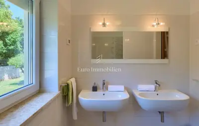 Vila 206 m², Labin - privatnost i otvoren pogled na prirodu - 10