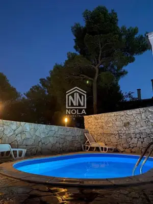 Haus 100 m², Pirovac - Pool und Kiefernwald - 13