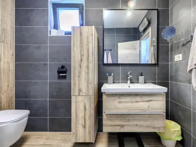 Kuća 188 m², Labin - bazen i uređena okućnica - 7