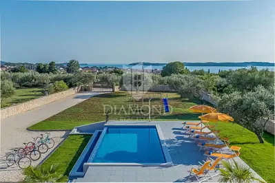 Villa 180 m², Fažana - Meerblick auf die Brijuni - 21