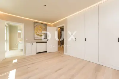 Villa 330 m², Ljubač - 2nd row to the sea and pool - 17