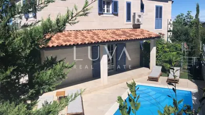 House 148 m², Betina - heated pool and sea view - 9