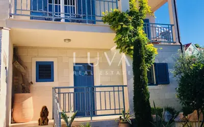 House 148 m², Betina - heated pool and sea view - 3