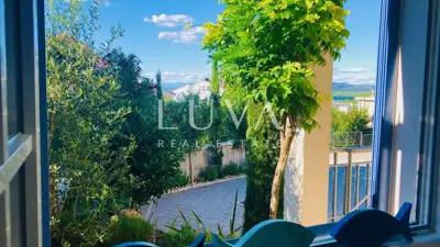 House 148 m², Betina - heated pool and sea view - 14