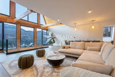 Haus zum Kauf in Delnice, 296 m²