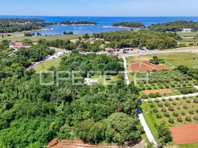 Istra, Poreč-Investicijsko zemljište za 8 stambenih zgrada – izvrsna lokacija - 6