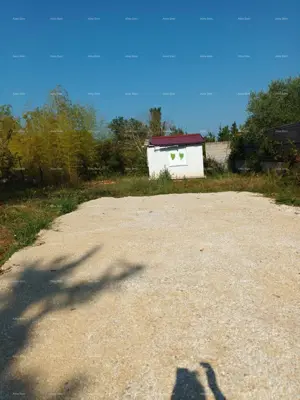Građevinsko zemljište 370 m², Krnica, mirna lokacija za kuću