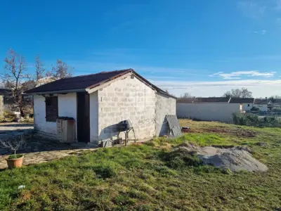 Central Istria, building plot with auxiliary building - 3