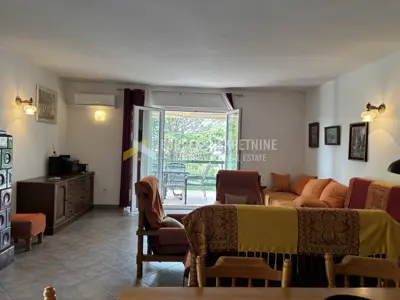 House 98 m², Klenovica - quiet dead-end street - 9