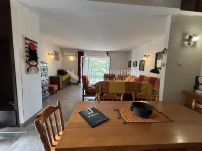 House 98 m², Klenovica - quiet dead-end street - 10