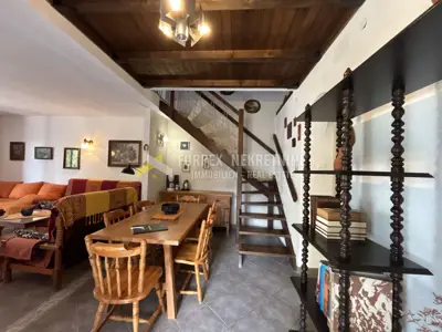 House 98 m², Klenovica - quiet dead-end street - 3