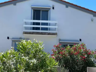 Kuća s bazenom, Barban - pogled na more - 3