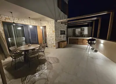 Kuća 94 m², Marčana - bazen i okućnica - 6