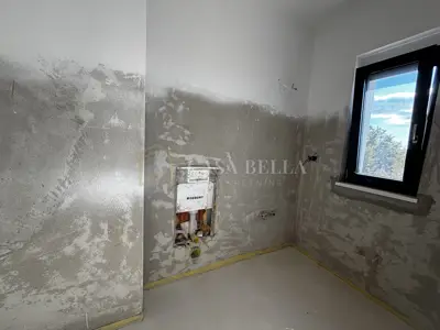 KRALJEVICA – moderna novogradnja s pogledom na more i bazenom! - 19