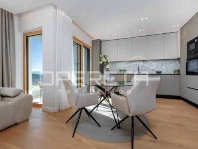 Wohnung 63 m², Makarska - 2 Schlafzimmer und Loggia - 7