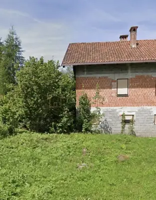 House 297 m², Makov Hrib near Čabar - yard 483 m² - 2