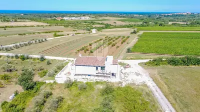 Building plot 900 m², Buje - sunny and panoramic views