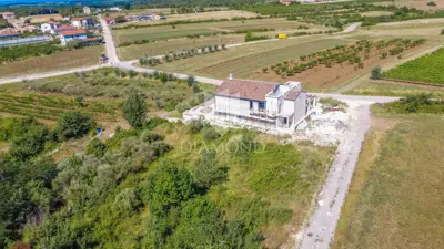 Building plot 900 m², Buje - sunny and panoramic views - 4