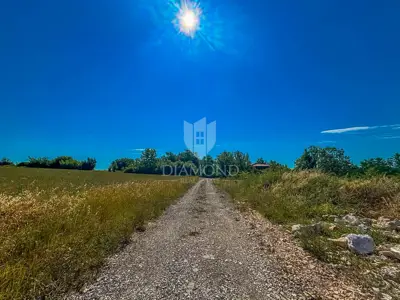 Building plot 900 m², Buje - sunny and panoramic views - 7