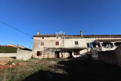 House 123 m², Žminj - yard 415 m² and adaptation - 2