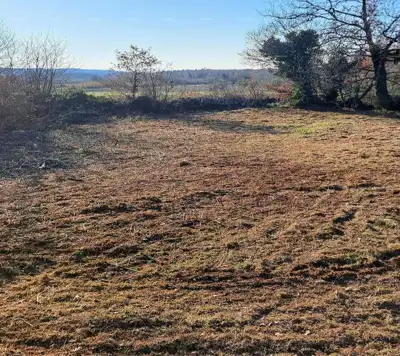 Višnjan – Baugrundstück 3.500 m² - 3