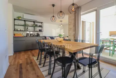 House for sale in Umag, 180 m² - 4