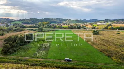 Agricultural land 9,351 m², Jakovlje - by access road - 7