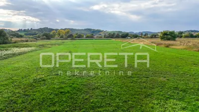 Agricultural land 9,351 m², Jakovlje - by access road - 6